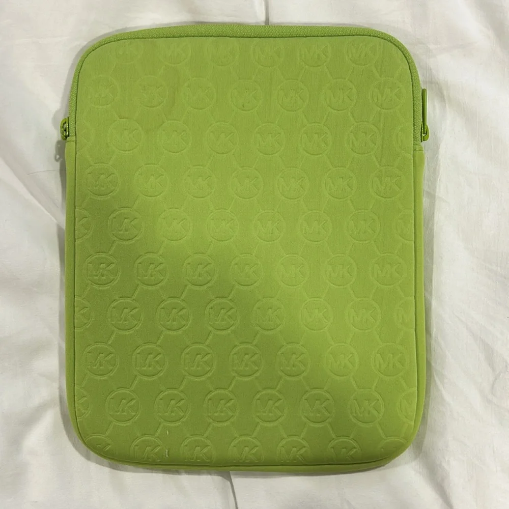 Michael Kors iPad/tablet case